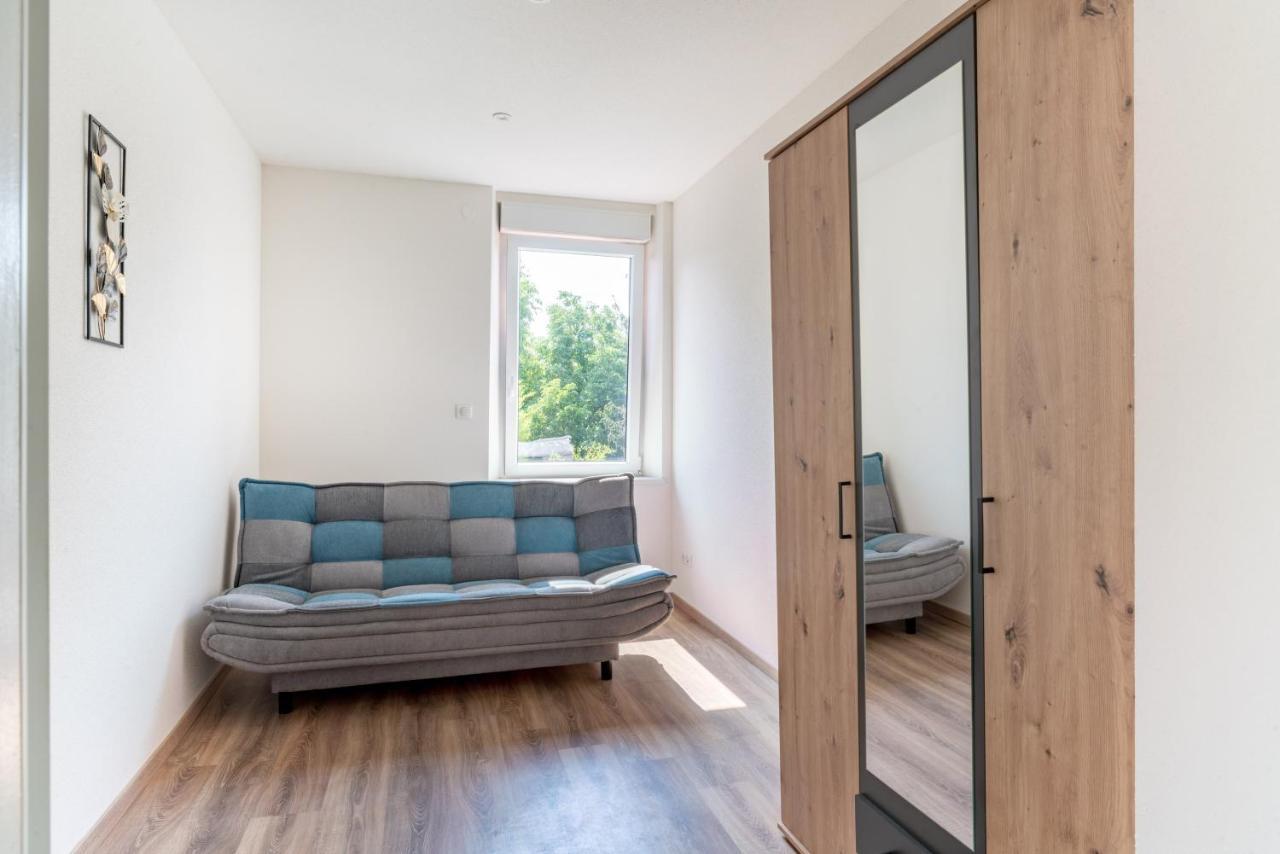 Apartment Gemuetlich 4 *